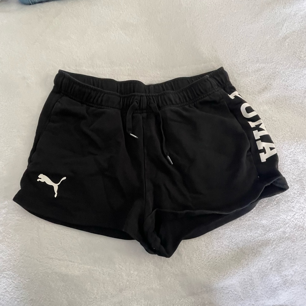 black puma shorts